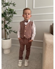 Komplet elegancki z kamizelką 62-146 brąz